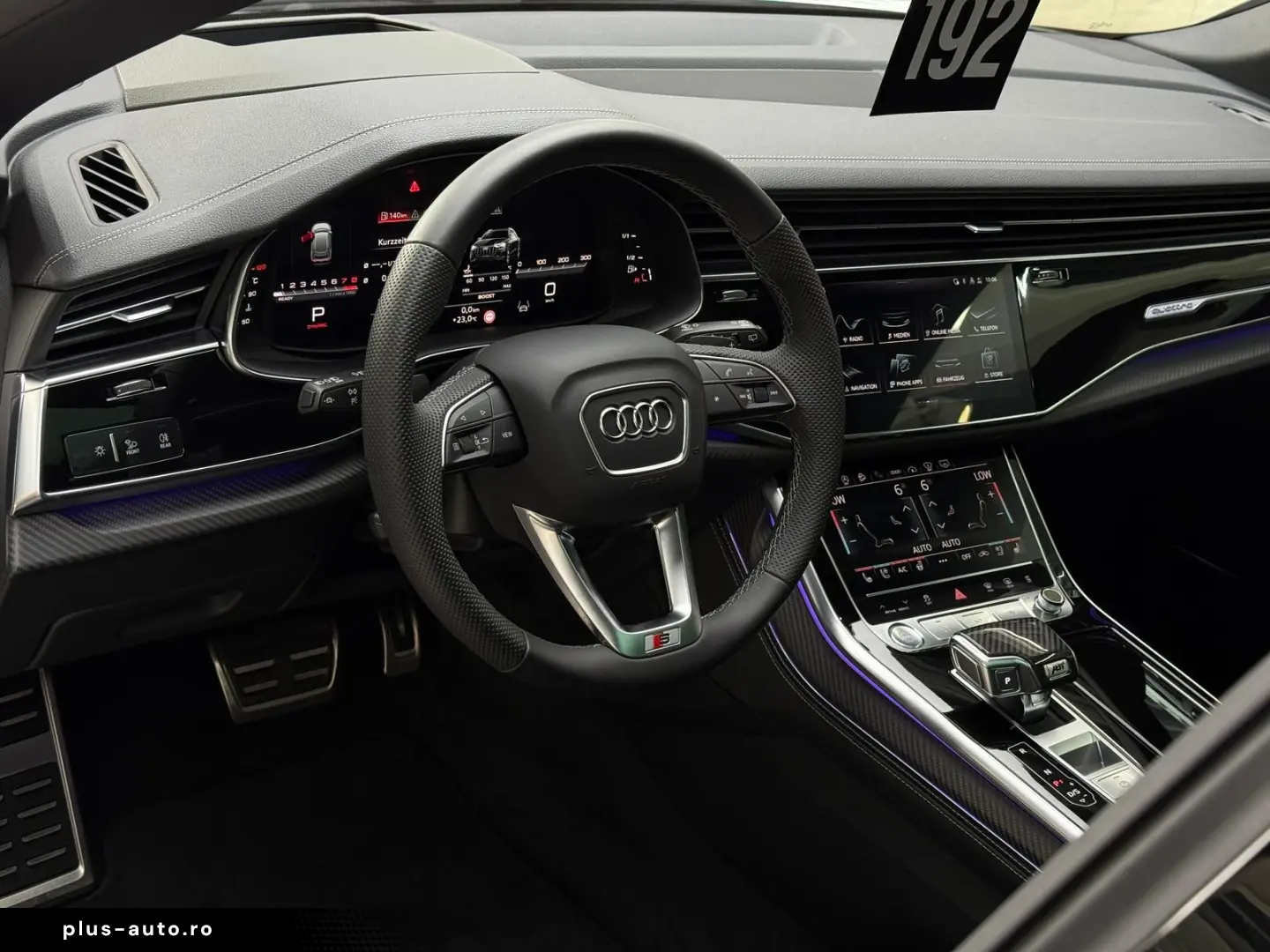 AUDI Q8 în leasing operațional MOOV