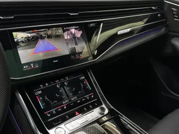 AUDI SQ8 4.0 V8 TFSI ABT  HuD StHzg B&O Massage Pano