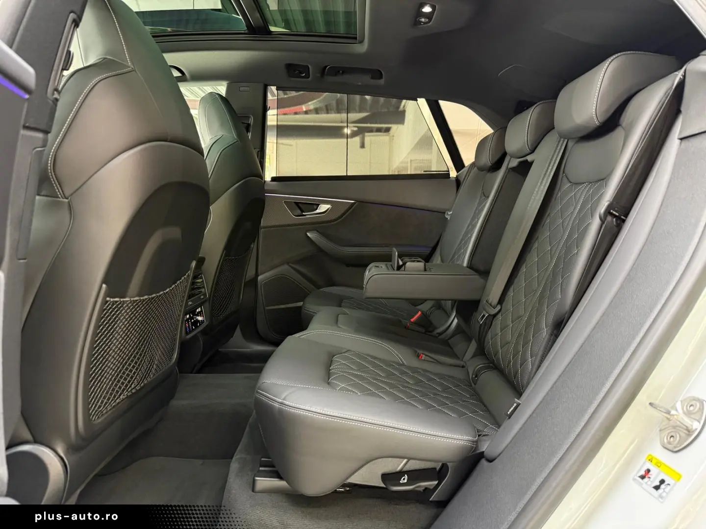 AUDI Q8 în leasing operațional MOOV