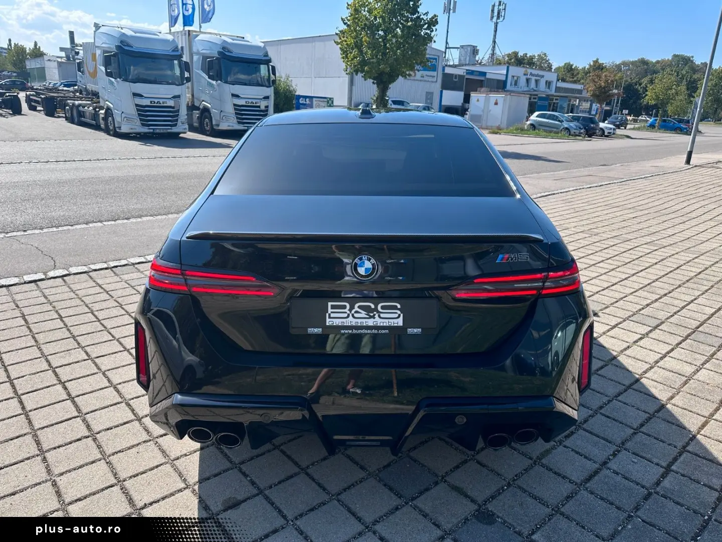 BMW M5 Limousine  ULTIMATE pack  M Driver´s Package