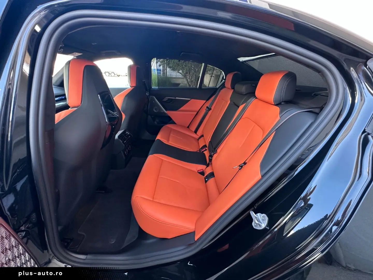 BMW M5 Limousine  ULTIMATE pack  M Driver´s Package