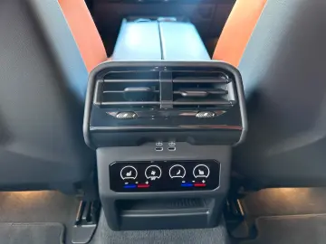 BMW M5 Limousine  ULTIMATE pack  M Driver´s Package