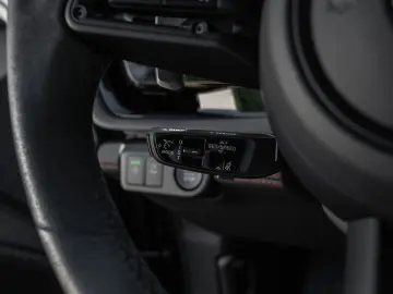 PORSCHE Panamera GTS HUD Panorama Dachsystem InnoDrive