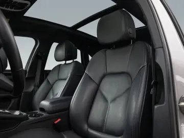 PORSCHE Macan Luftfederung 14-Wege Sitze Standheizung