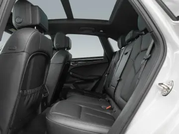 PORSCHE Macan Luftfederung 14-Wege Sitze Standheizung