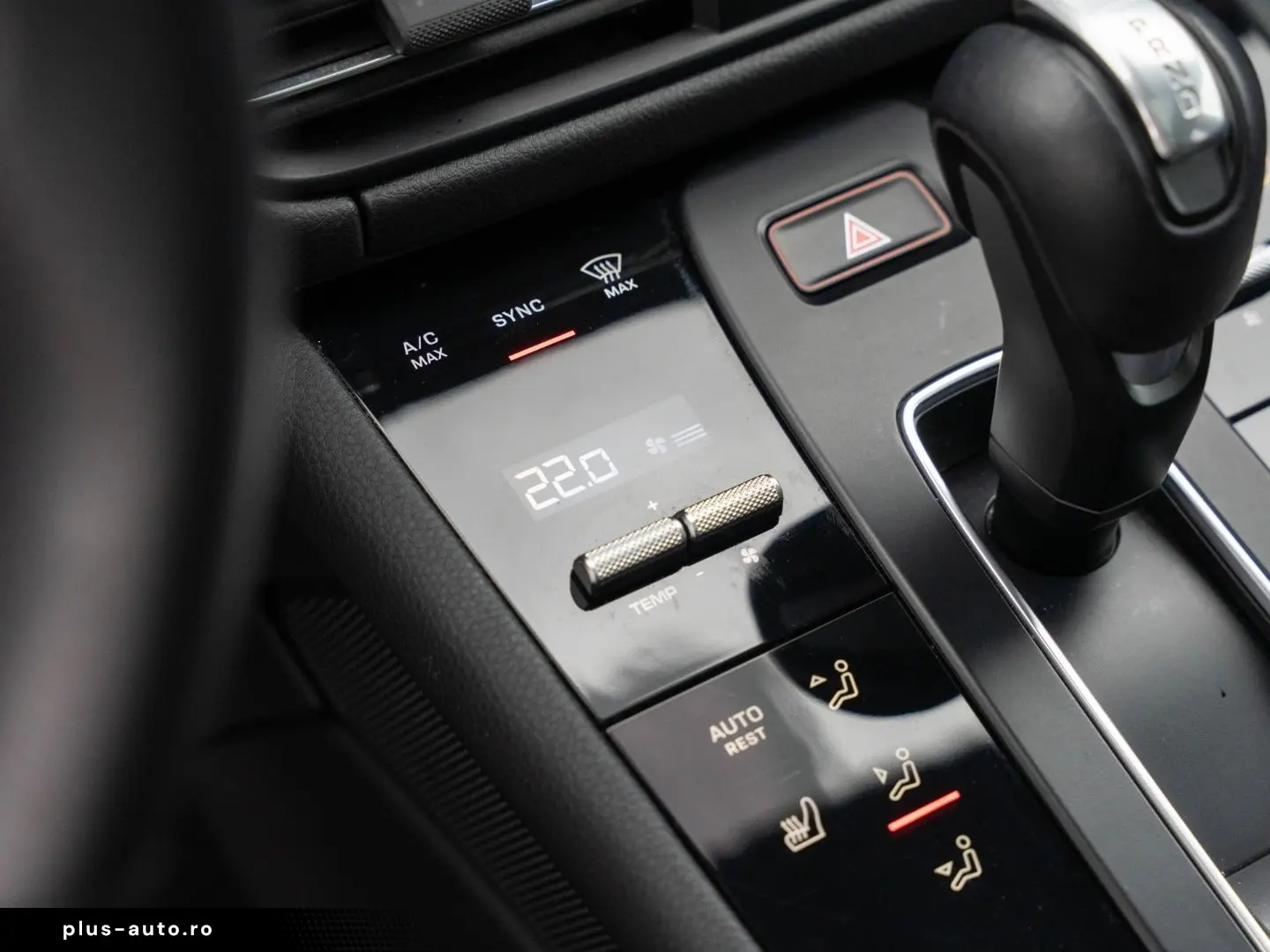 PORSCHE Macan Luftfederung 14-Wege Sitze Standheizung