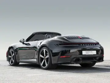 PORSCHE 992 992-2 911 Carrera Cabriolet BOSE CAM PASM