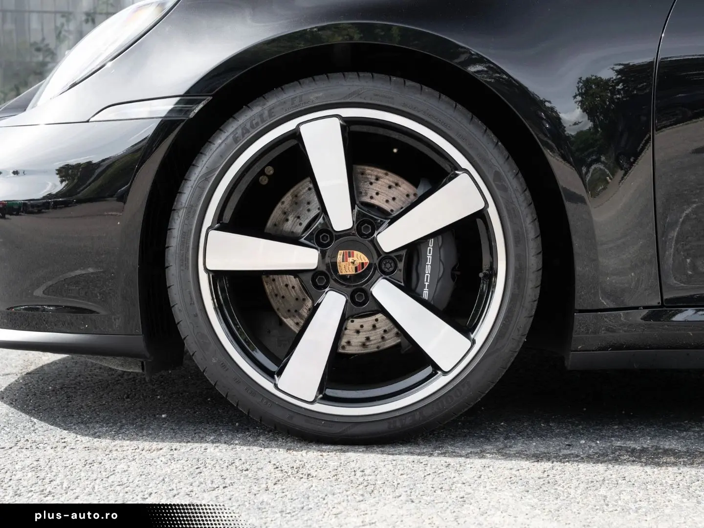 PORSCHE 992 992-2 911 Carrera Cabriolet BOSE CAM PASM