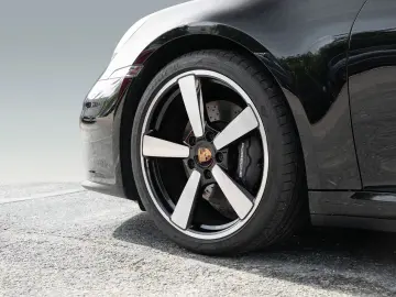 PORSCHE 992 992-2 911 Carrera Cabriolet BOSE CAM PASM