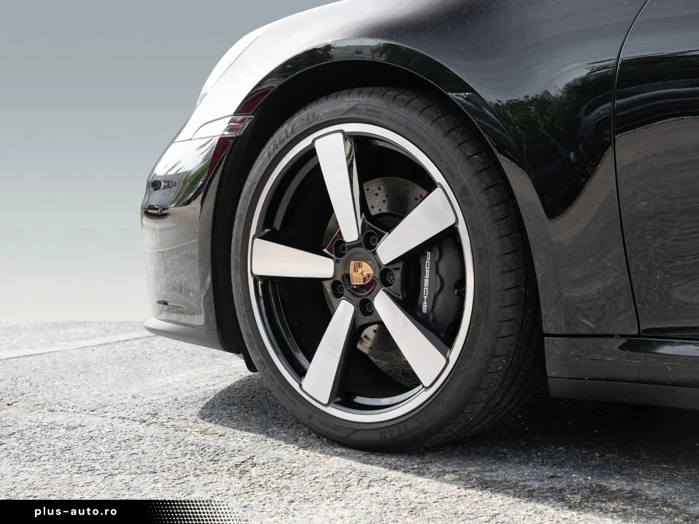 PORSCHE 992 992-2 911 Carrera Cabriolet BOSE CAM PASM