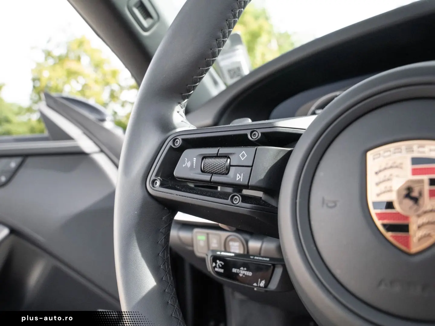 PORSCHE 992 992-2 911 Carrera Cabriolet BOSE CAM PASM