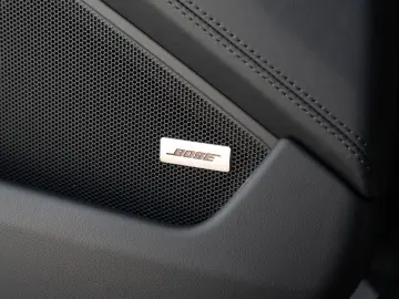 PORSCHE 992 992-2 911 Carrera Cabriolet BOSE CAM PASM