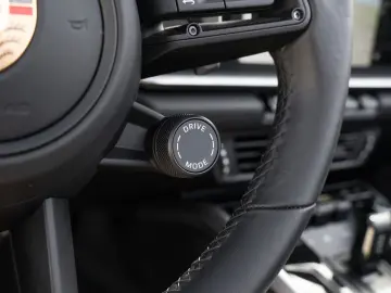 PORSCHE 992 992-2 911 Carrera Cabriolet BOSE CAM PASM