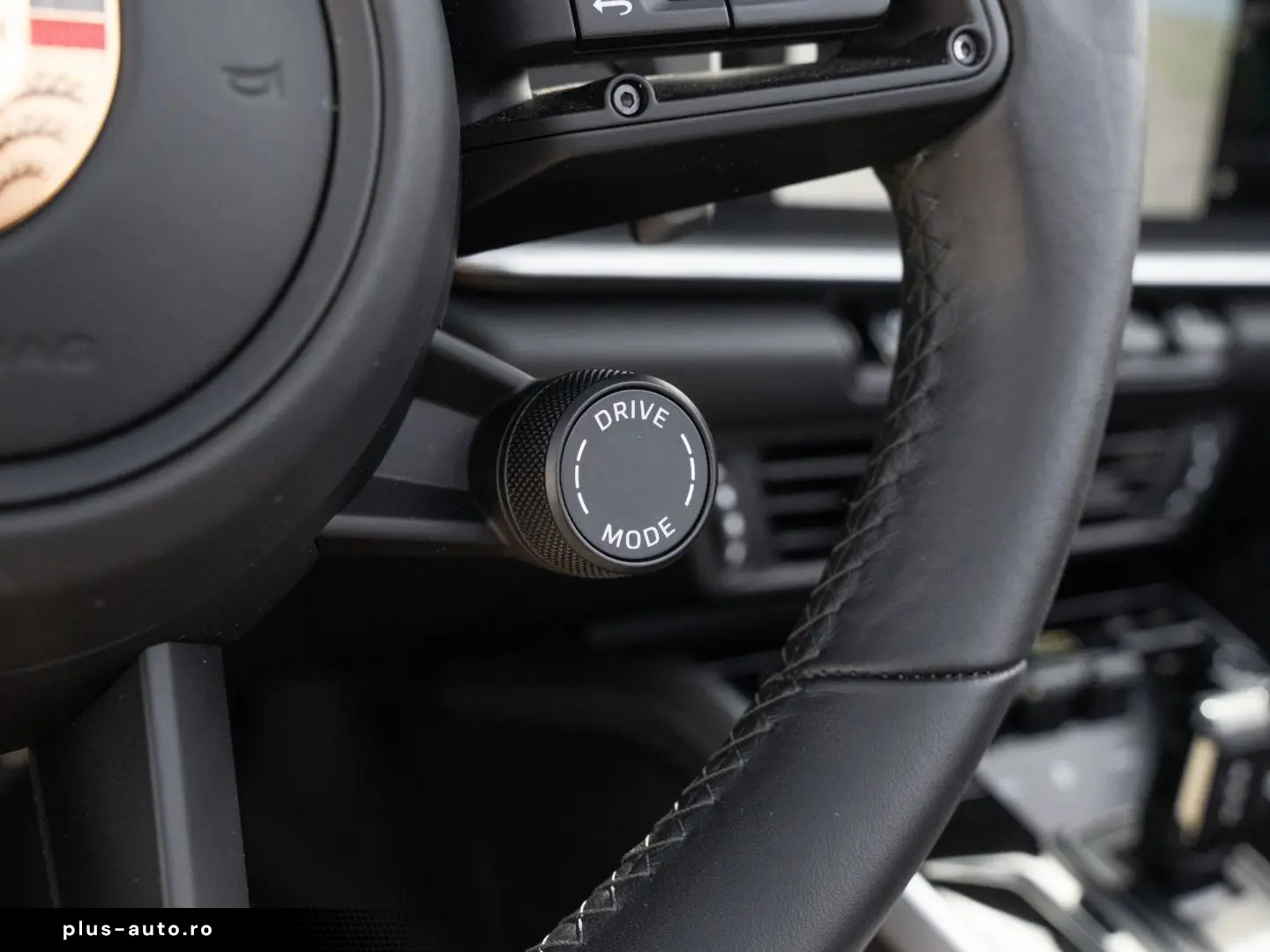 PORSCHE 992 992-2 911 Carrera Cabriolet BOSE CAM PASM