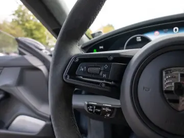 PORSCHE Taycan Turbo S Cross Turismo PCCB InnoDrive