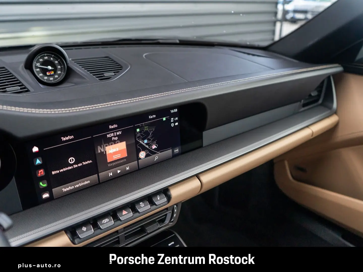 PORSCHE 992 911 Carrera 4S Cabriolet Sportfahrwerk BOSE