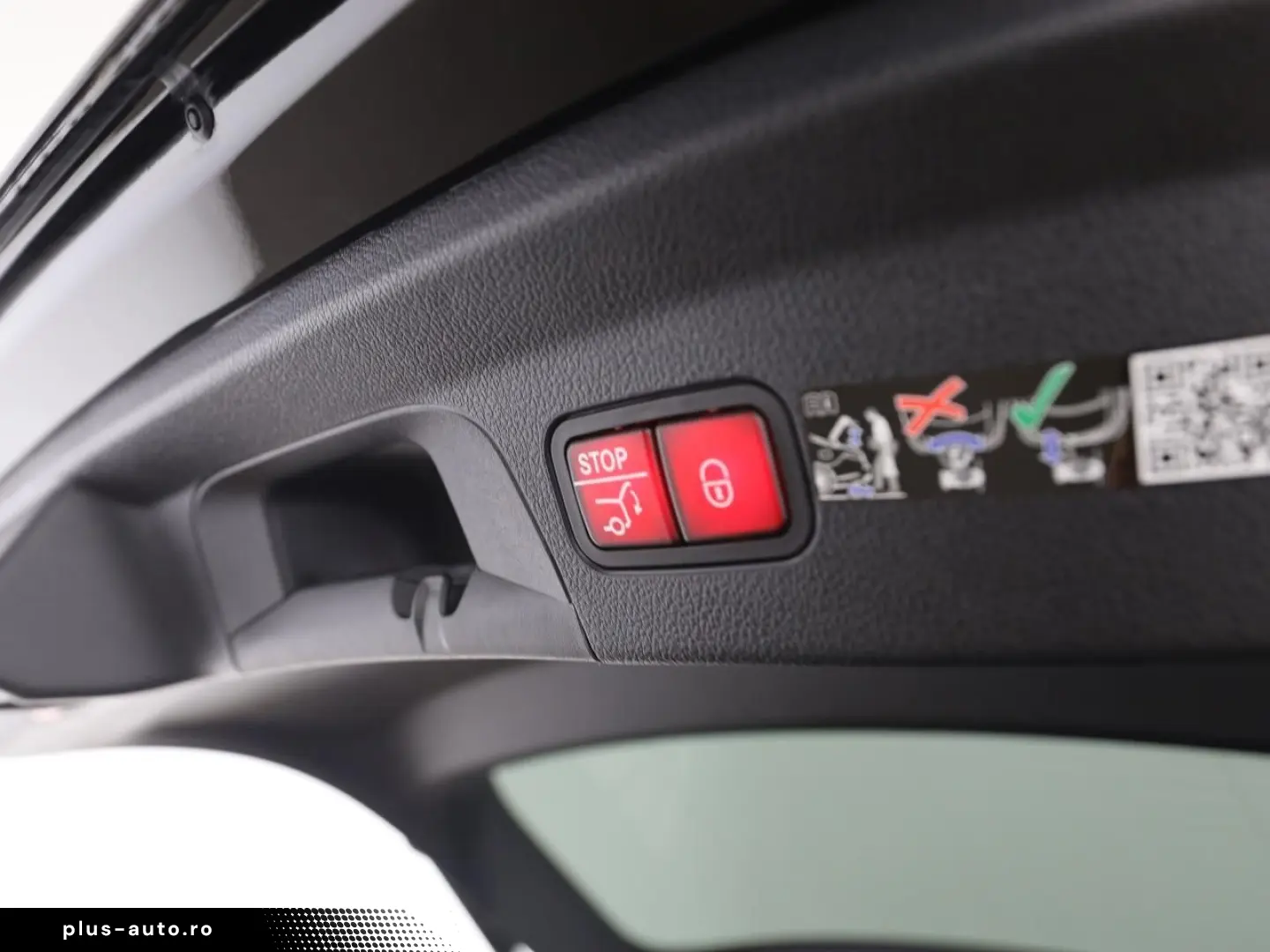 MERCEDES-BENZ GLE 350 de 4M AMG Night Burmester Wide&hellip;
