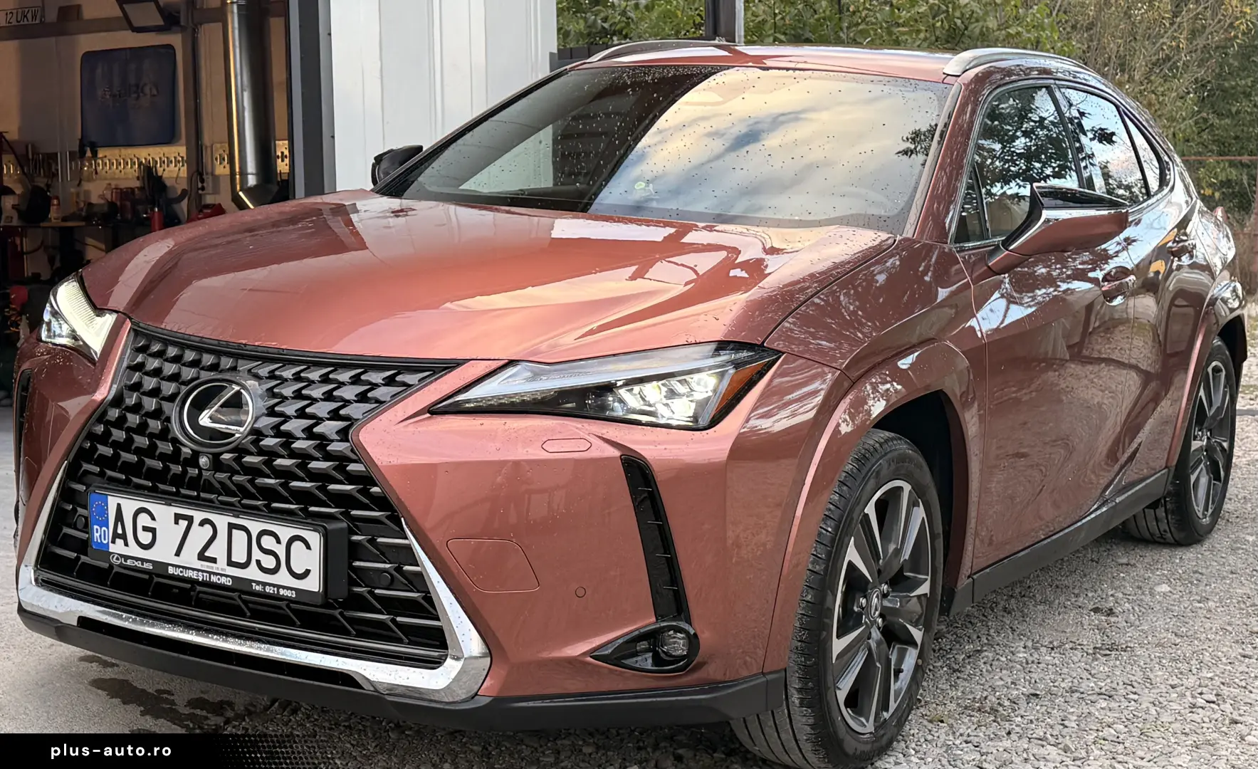 Lexus UX