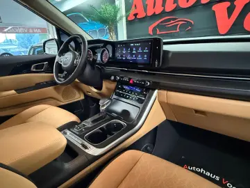 KIA Carnival 2 2 CDTI EXCLUSIVE KAMERA 9xSITZER TOP