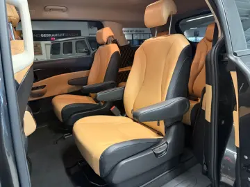 KIA Carnival 2 2 CDTI EXCLUSIVE KAMERA 9xSITZER TOP