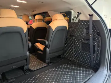 KIA Carnival 2 2 CDTI EXCLUSIVE KAMERA 9xSITZER TOP
