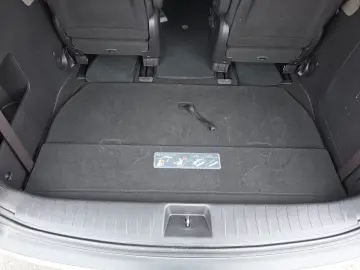 KIA Carnival 9 SITZE AUT LED NAVI KAMERA LEDER