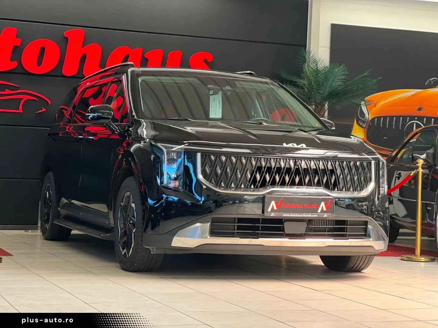 KIA Carnival 2 2 CRDi 9xSitzer PANO LEDER
