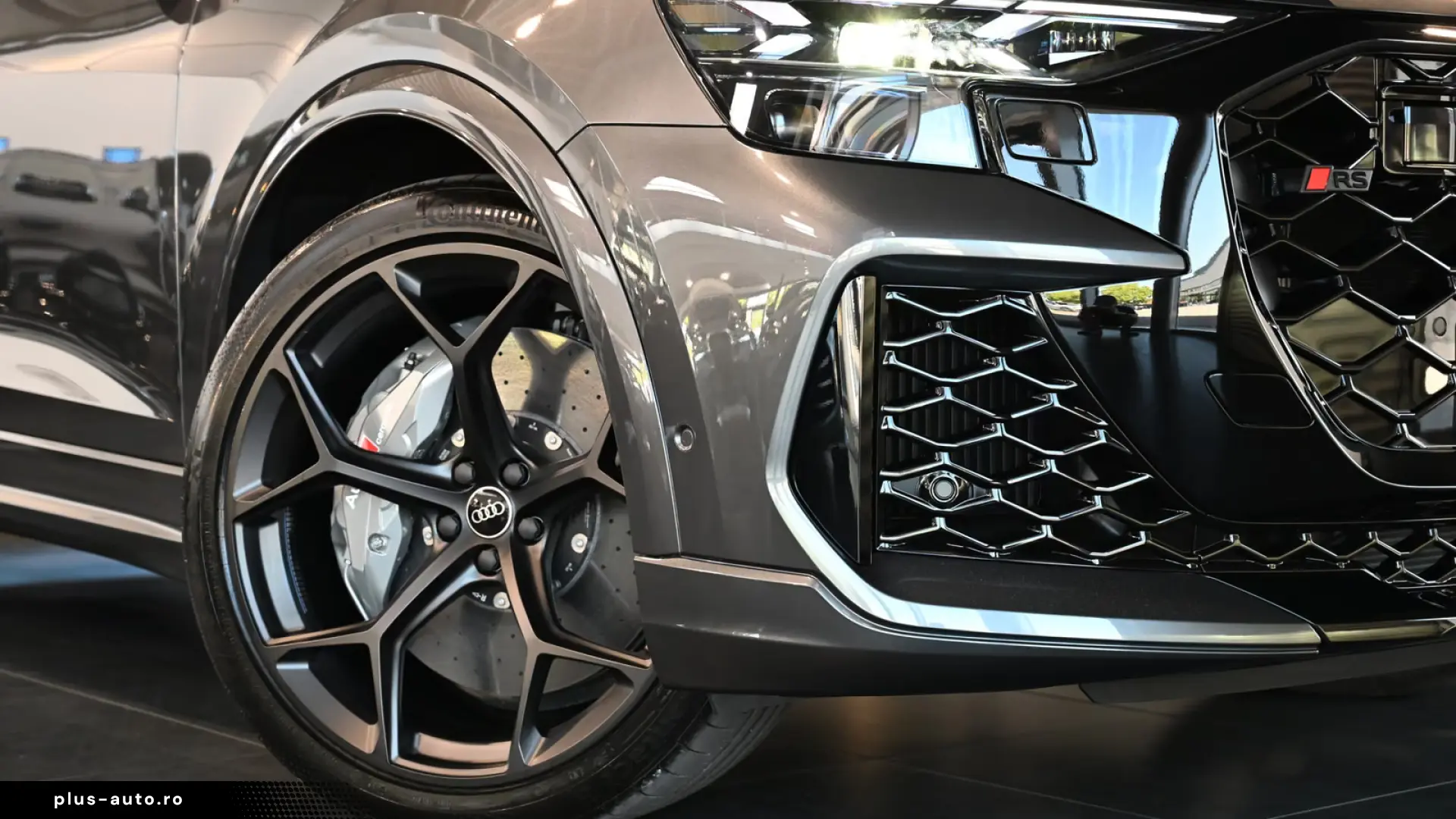 Audi RSQ8 Performance RS-