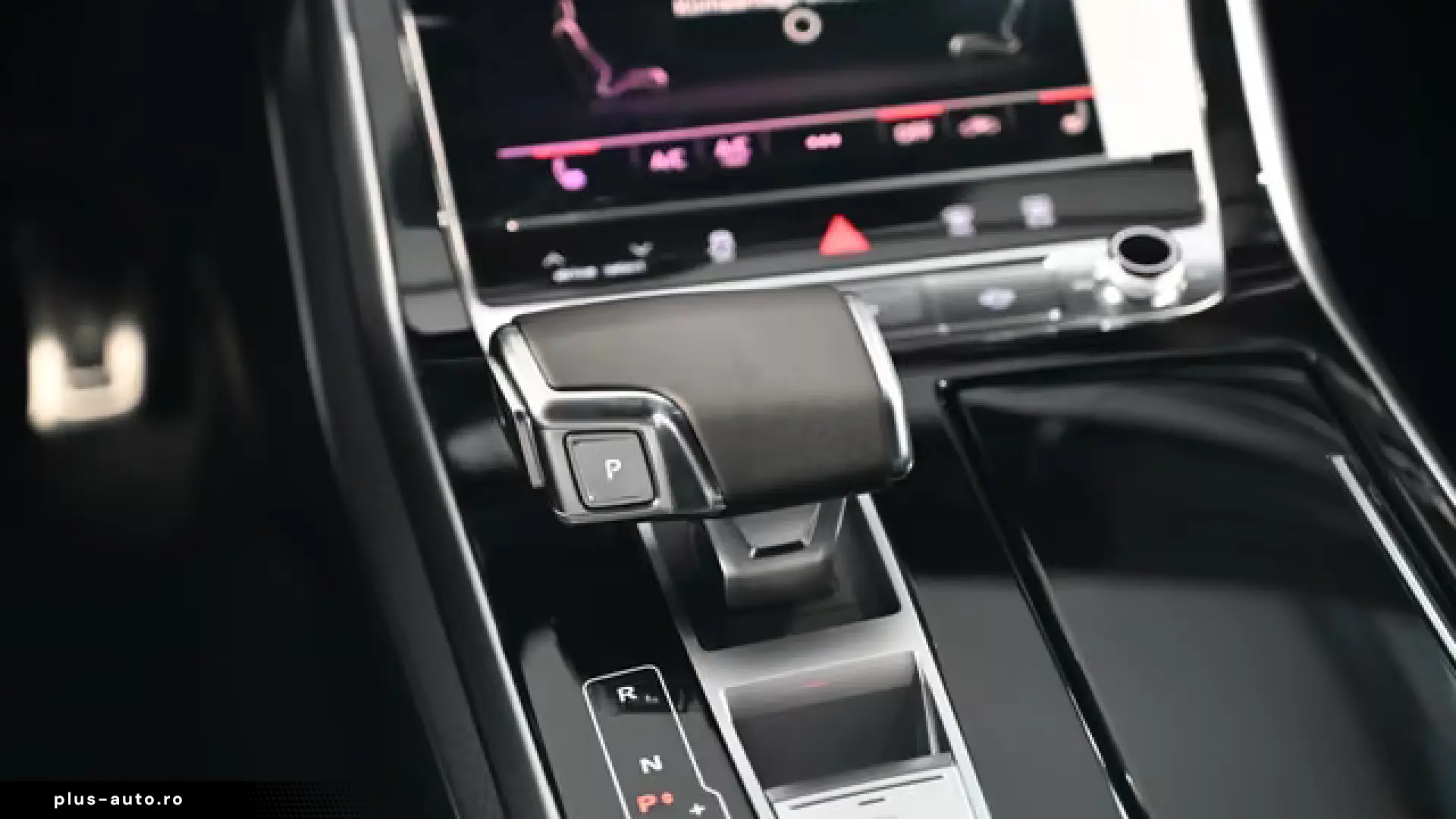 Audi Q8 50 TDI S-Line 5J-