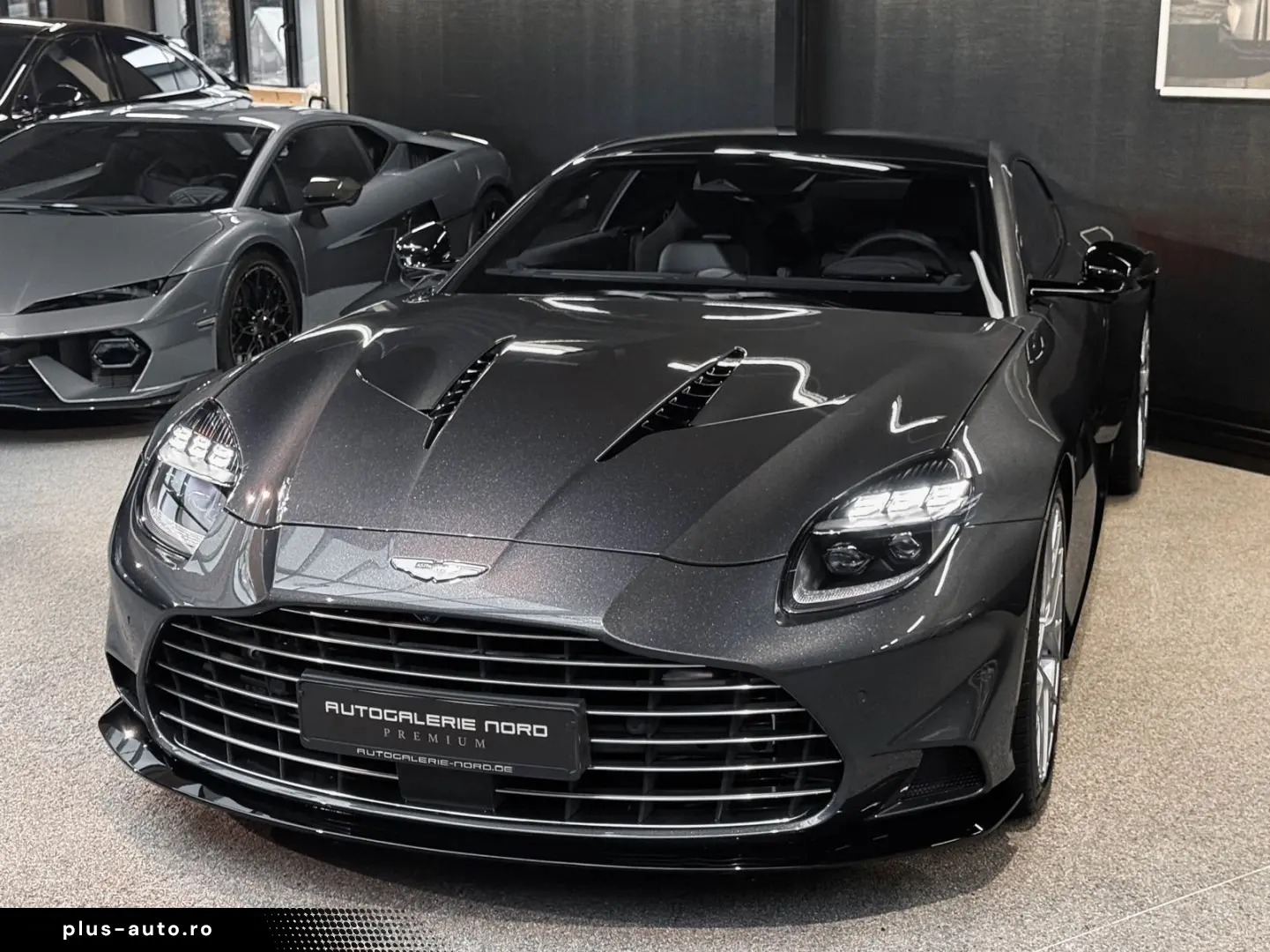 ASTON MARTIN Vanquish V12 B&W Sitzkühlung Jeweller