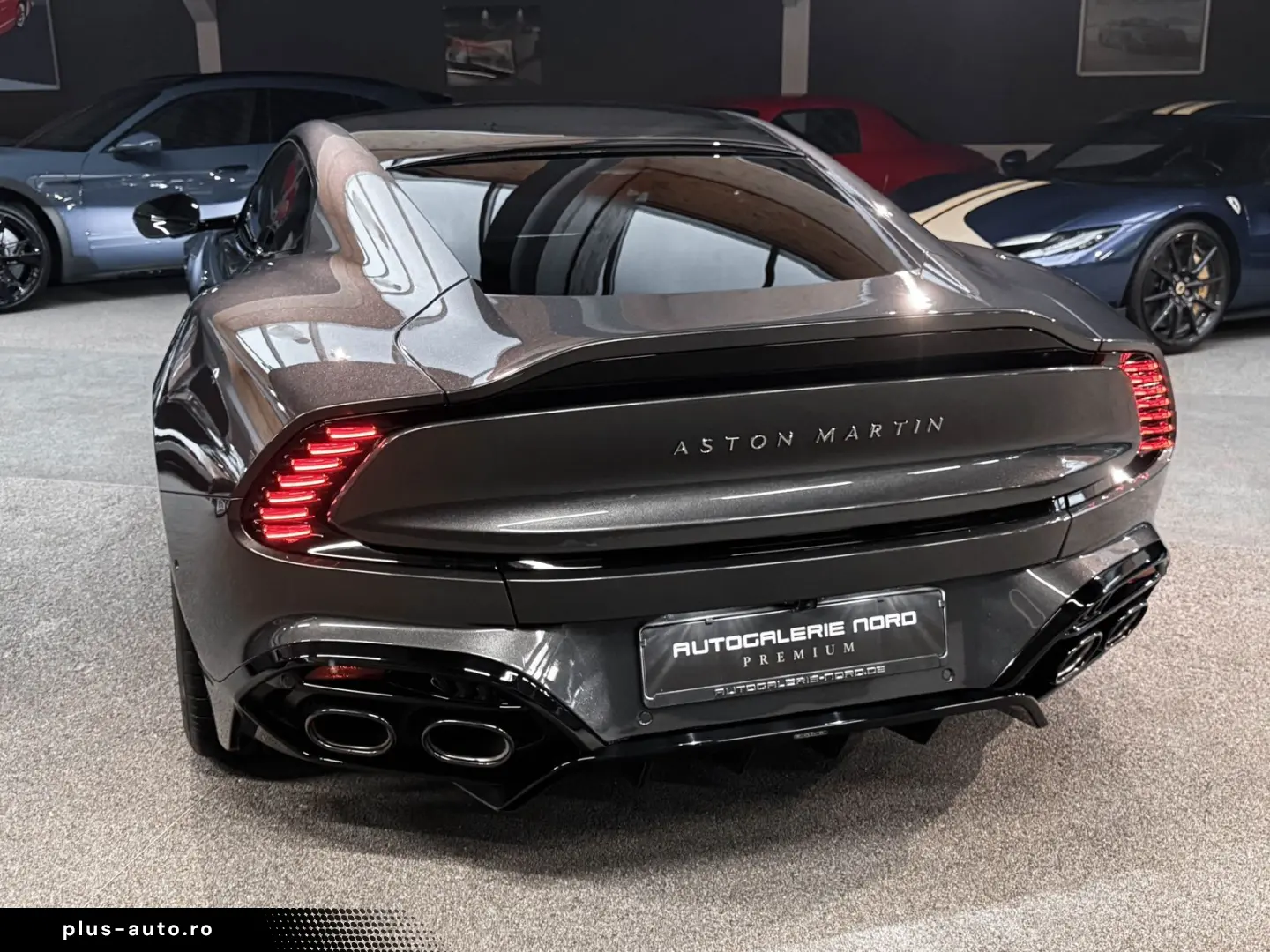 ASTON MARTIN Vanquish V12 B&W Sitzkühlung Jeweller