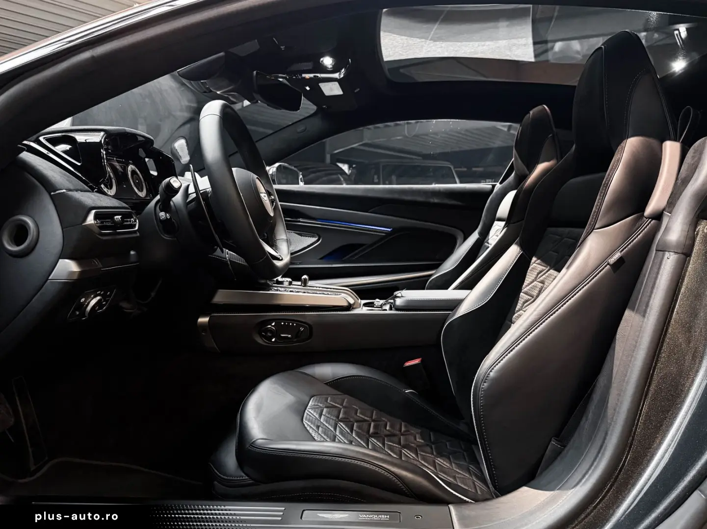 ASTON MARTIN Vanquish V12 B&W Sitzkühlung Jeweller