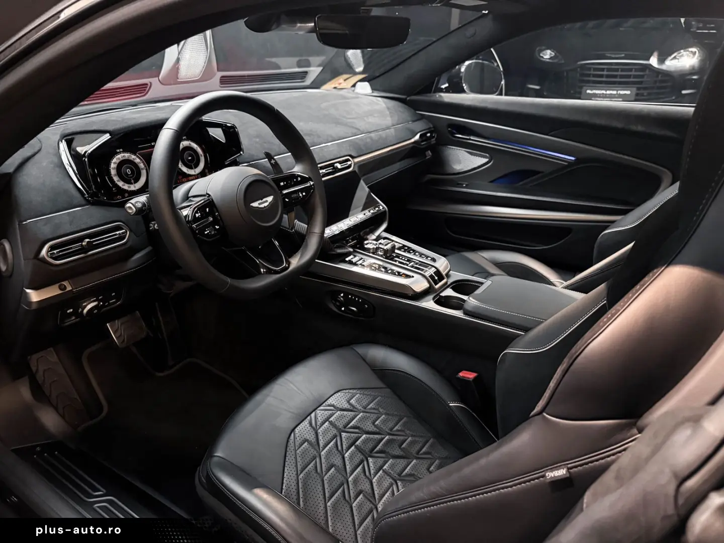 ASTON MARTIN Vanquish V12 B&W Sitzkühlung Jeweller