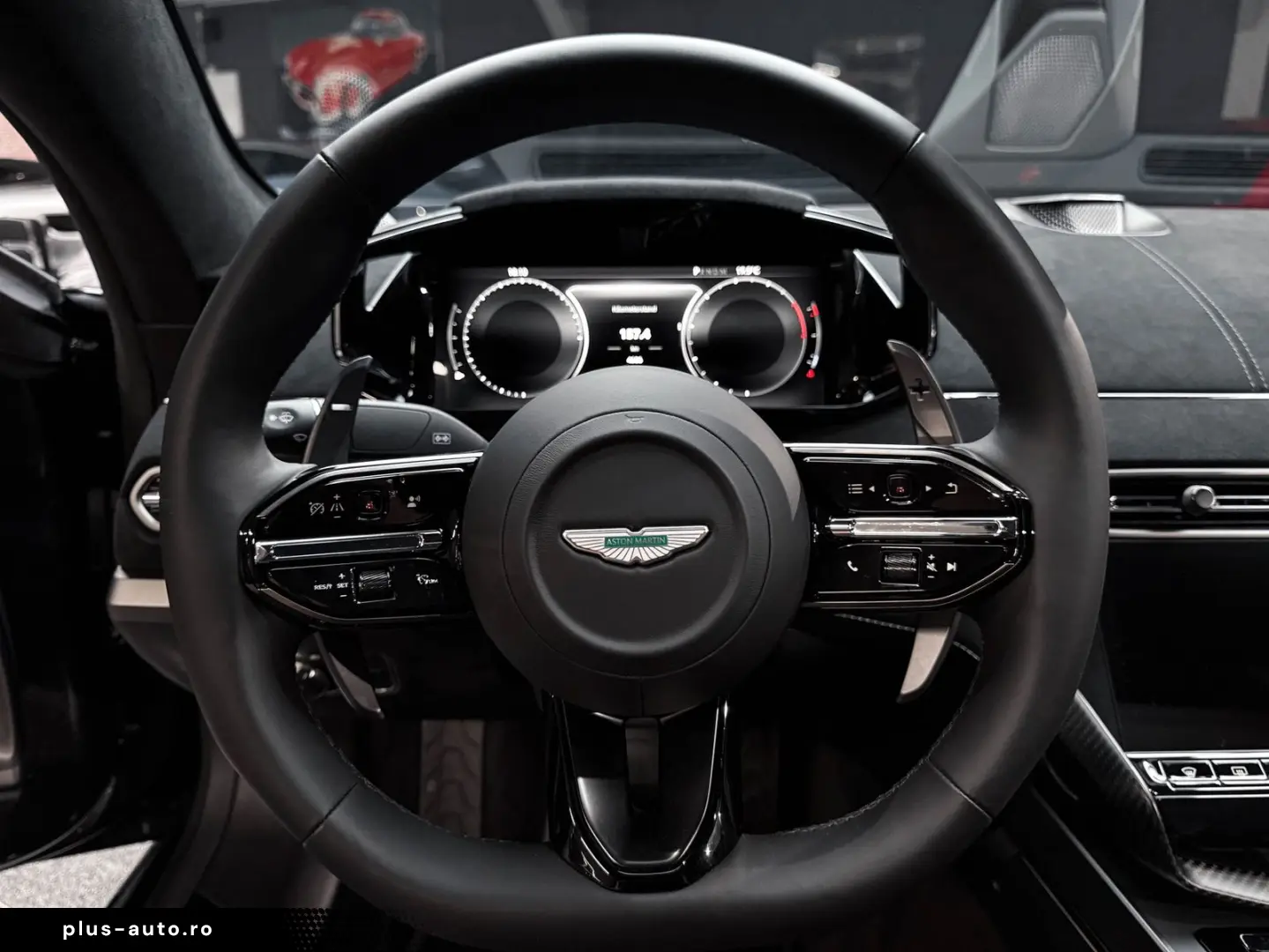 ASTON MARTIN Vanquish V12 B&W Sitzkühlung Jeweller