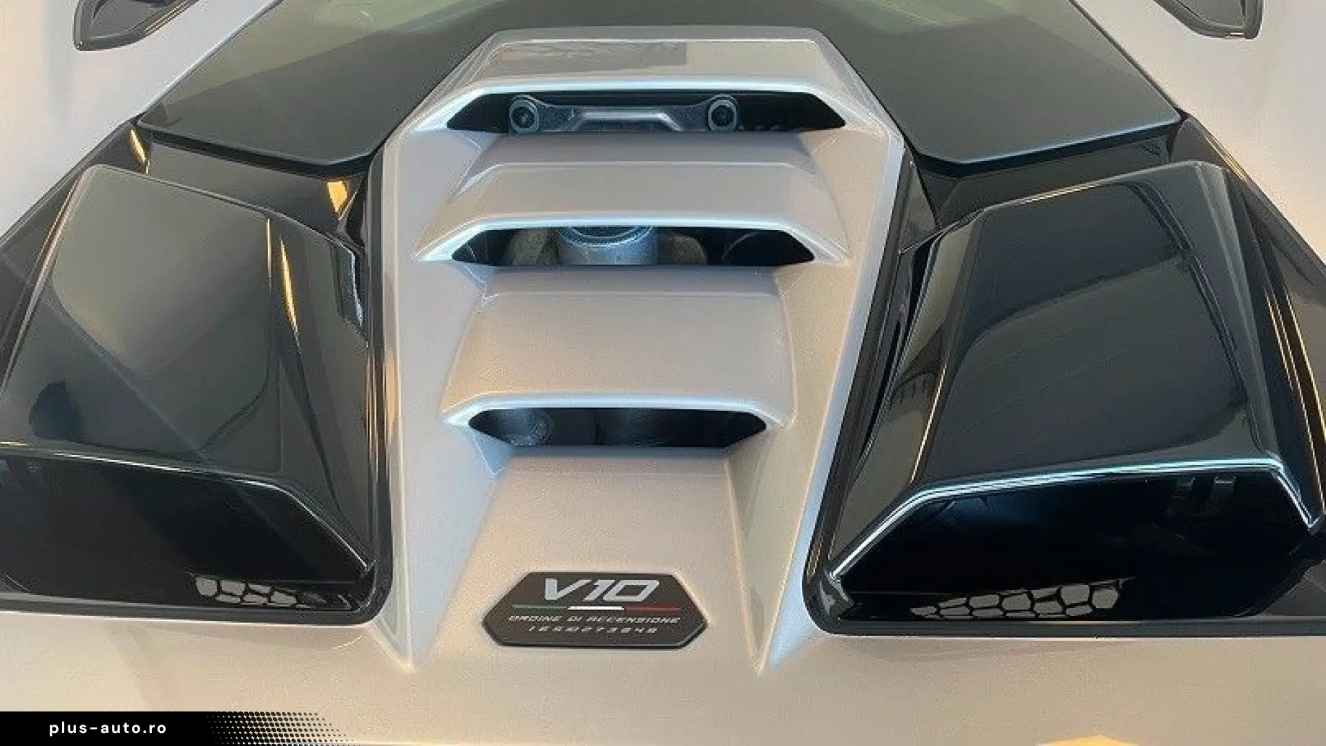 LAMBORGHINI HURACAN TECNICA LIFT CARBON SPORT SEATS