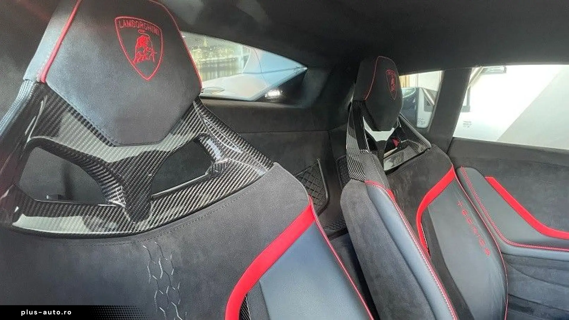 LAMBORGHINI HURACAN TECNICA LIFT CARBON SPORT SEATS