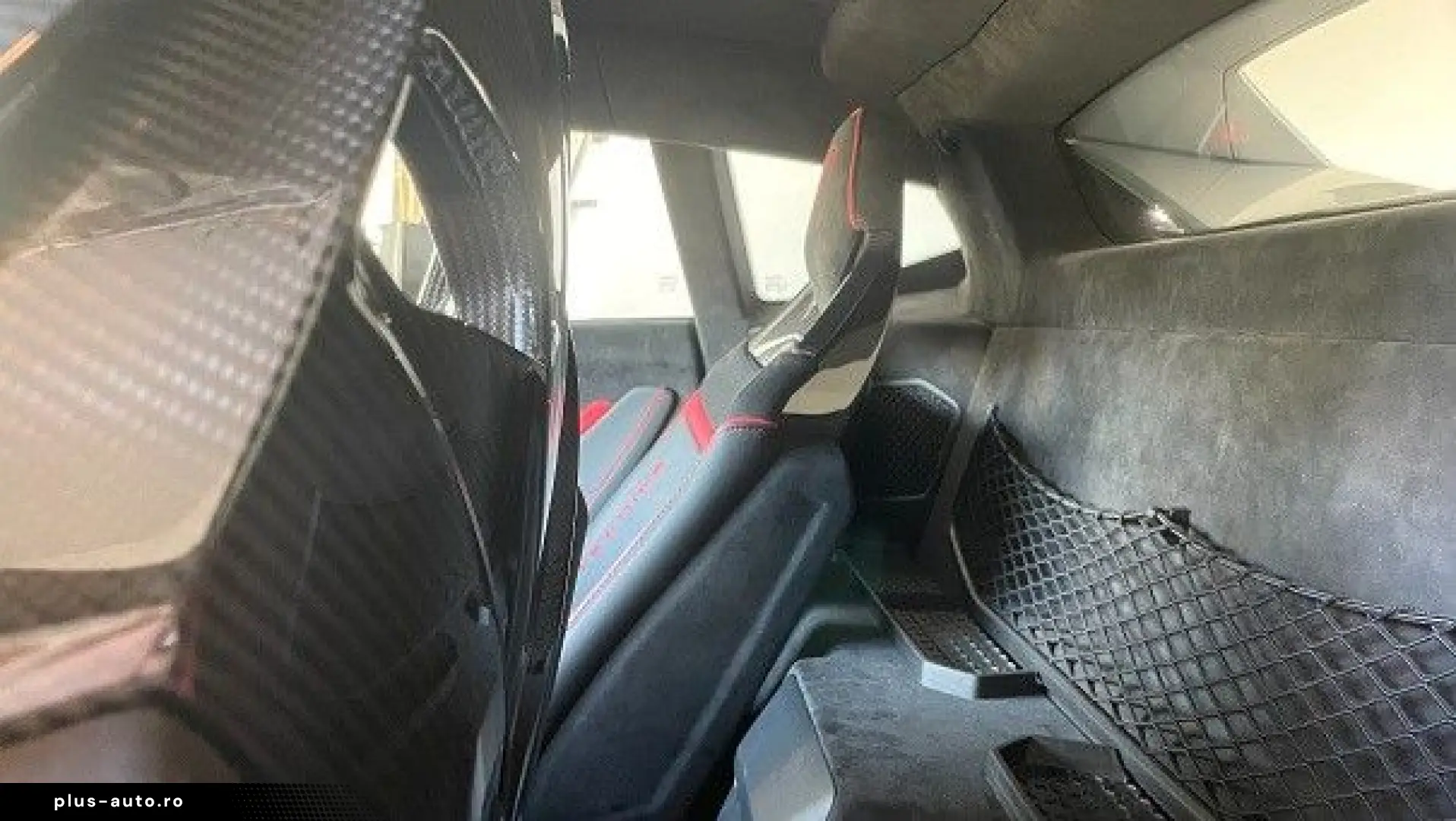 LAMBORGHINI HURACAN TECNICA LIFT CARBON SPORT SEATS