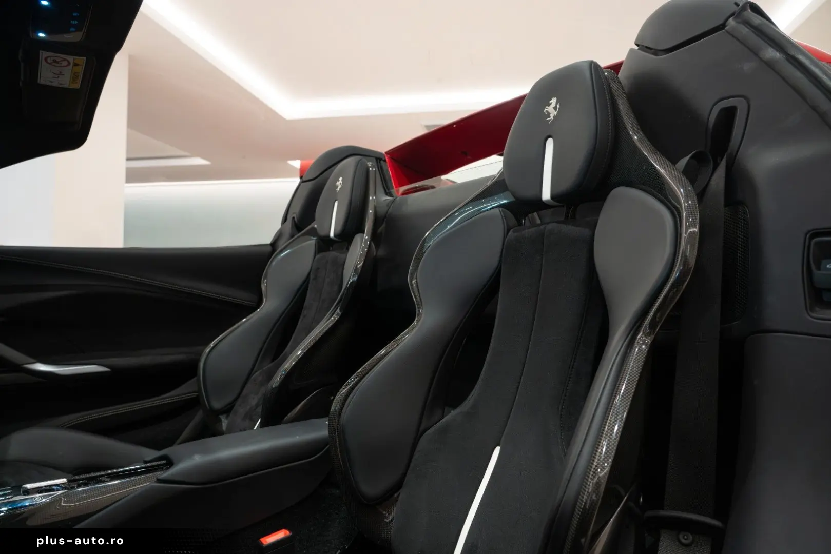 FERRARI 296 GTS