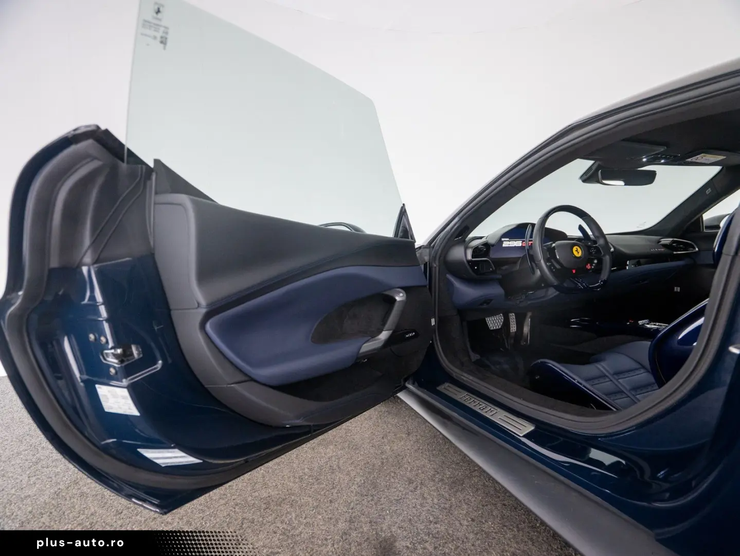 FERRARI 296 GTB