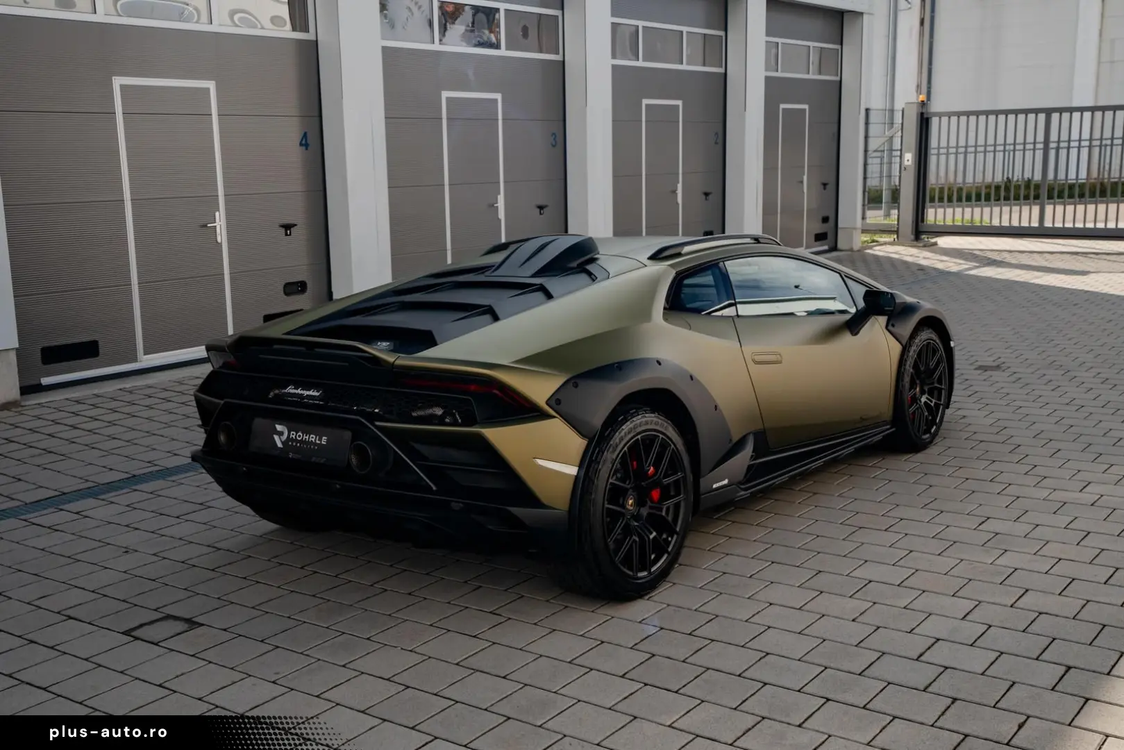 LAMBORGHINI Huracán Sterrato   Verde Gea   Sportsitze