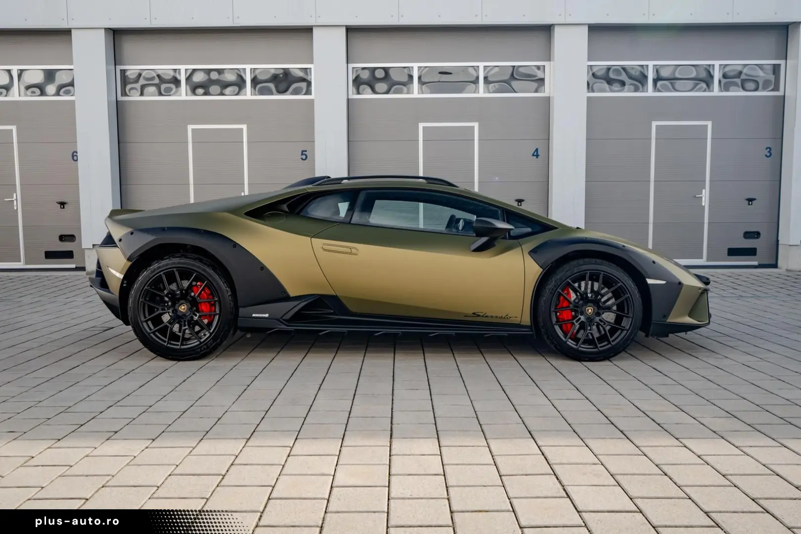 LAMBORGHINI Huracán Sterrato   Verde Gea   Sportsitze