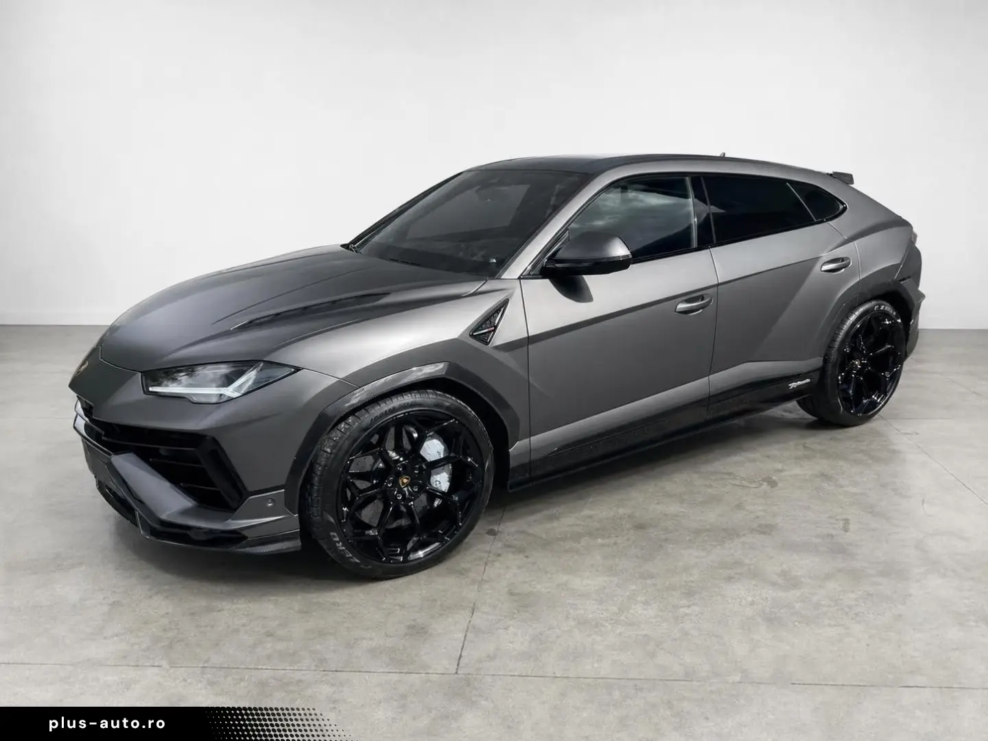 LAMBORGHINI Performante   Vollcarbon   23  Pelope   Akrapovi