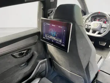 LAMBORGHINI Performante   Vollcarbon   23  Pelope   Akrapovi