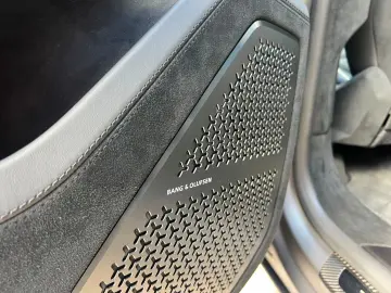 LAMBORGHINI Performante   Vollcarbon   23  Pelope   Akrapovi