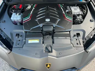 LAMBORGHINI Performante   Vollcarbon   23  Pelope   Akrapovi