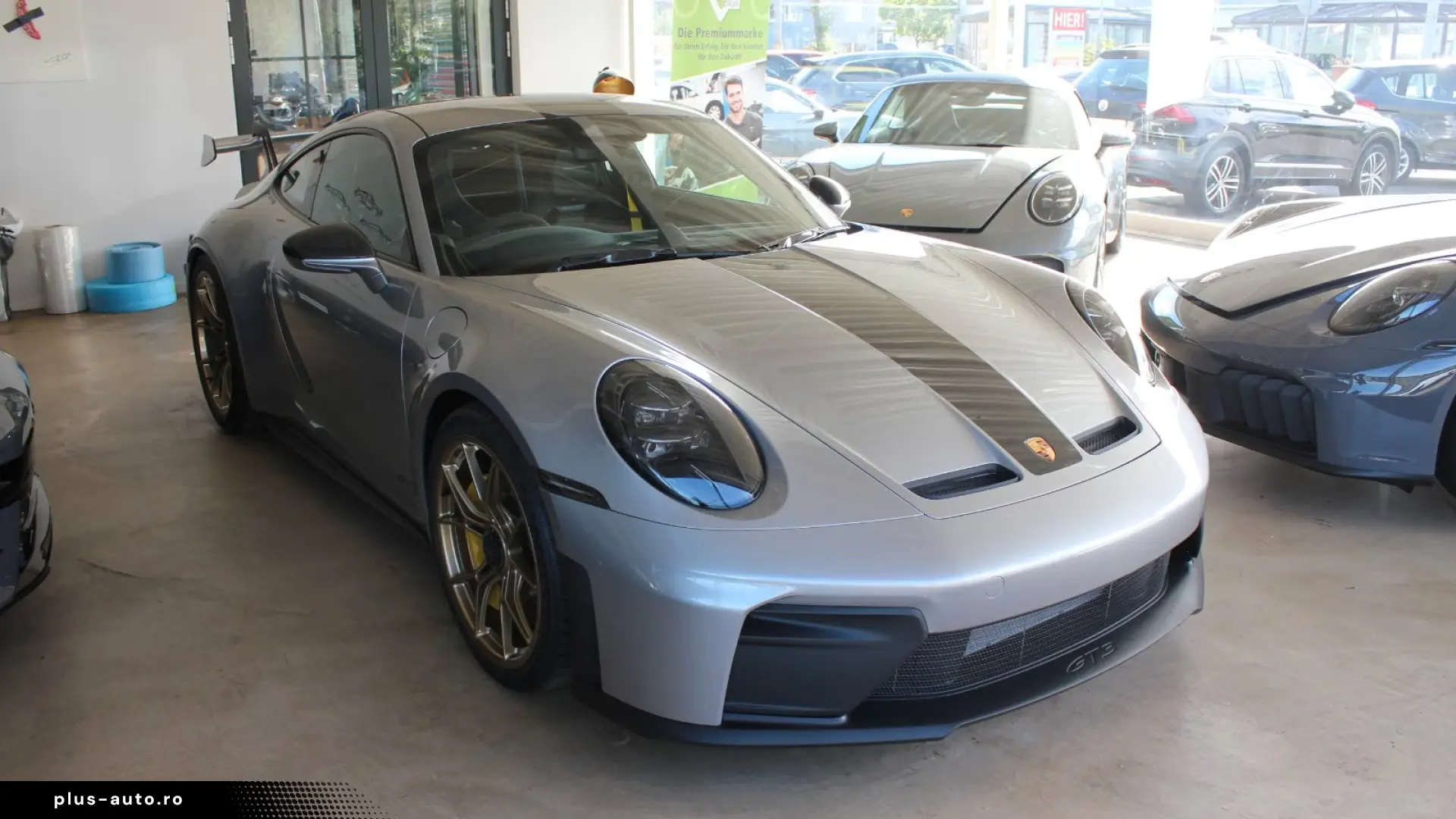Porsche 992 GT3 RHD