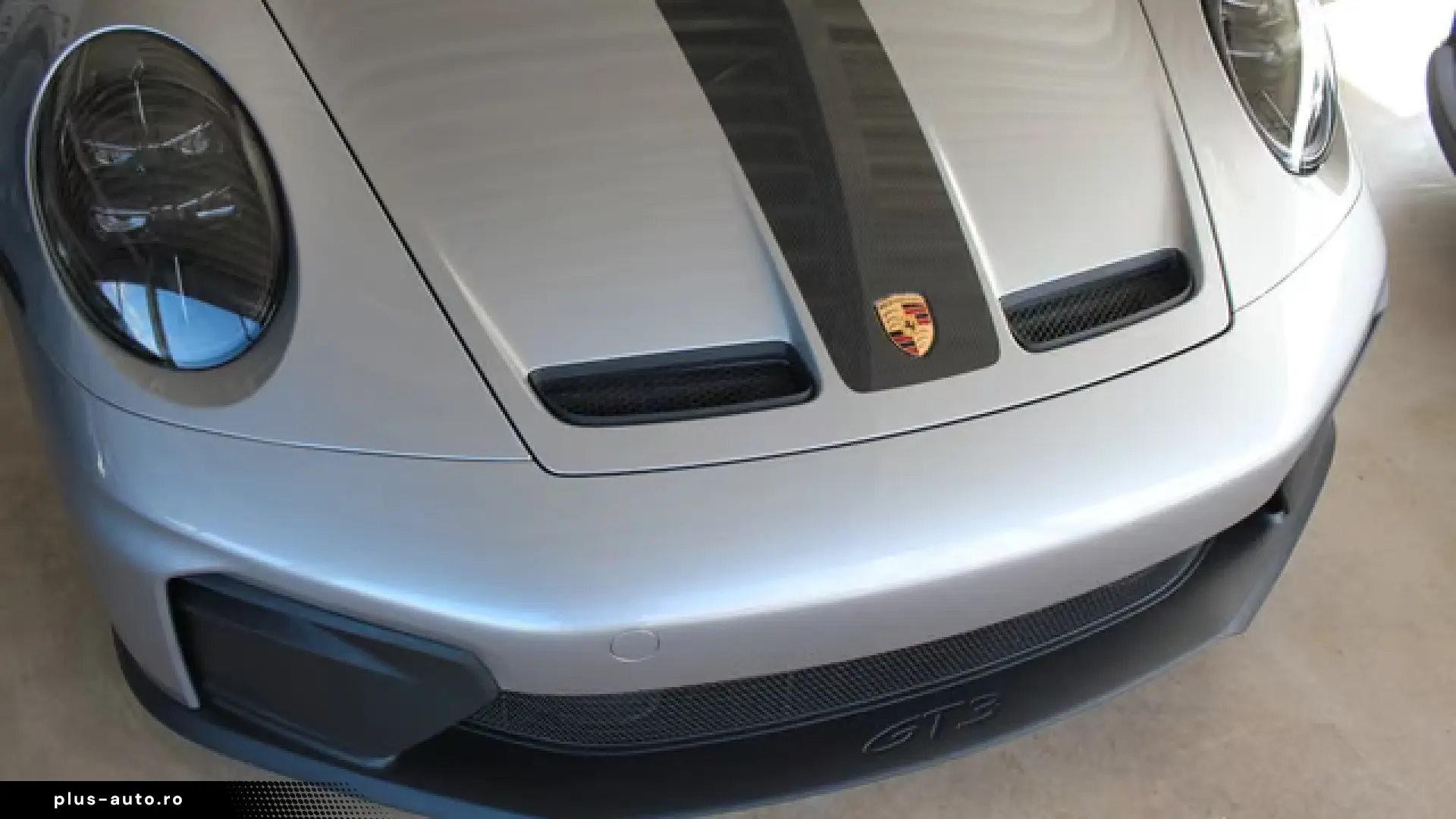 Porsche 992 GT3 RHD