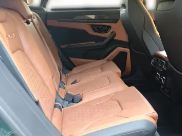 LAMBORGHINI Urus S 4.0 V8 Sport