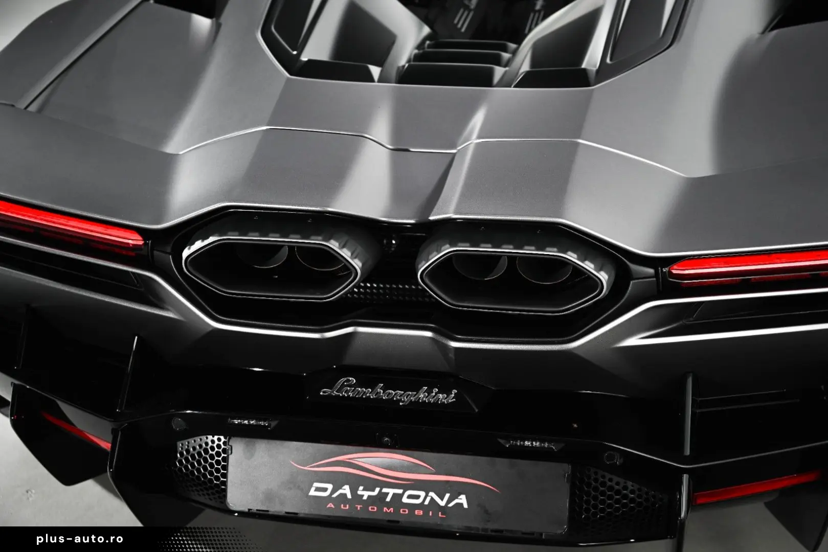LAMBORGHINI Revuelto   Ad Personam   Carbon