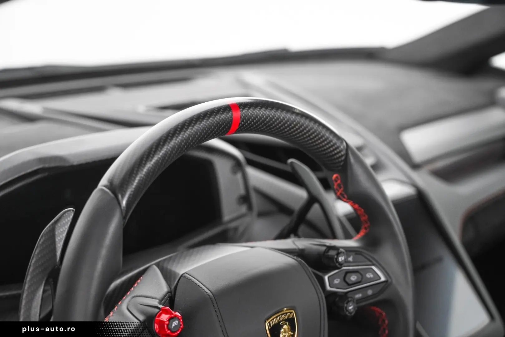 LAMBORGHINI Revuelto   Ad Personam   Carbon